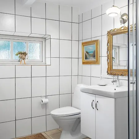 Amazing In With Kitchen Vakantiehuis *