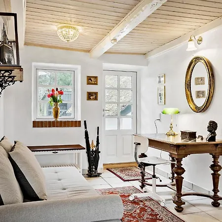 Amazing In With Kitchen *