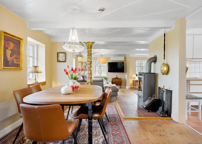 Amazing In With Kitchen Nyaraló *