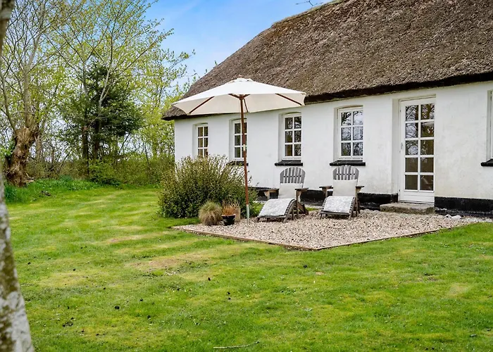 Amazing In With Kitchen *