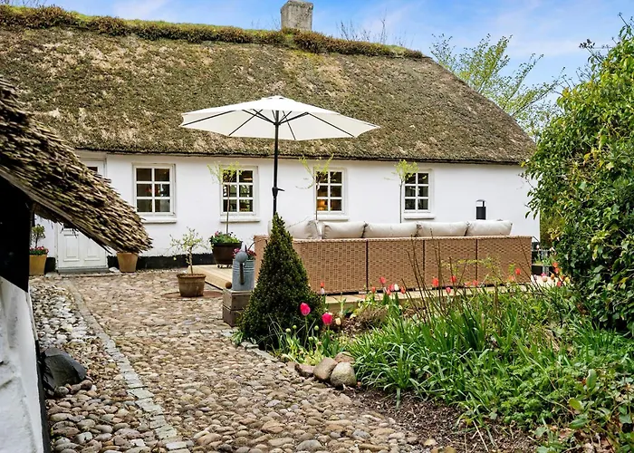 Amazing In With Kitchen Nyaraló *